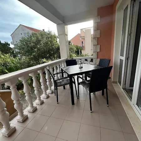 Senija Apartment *